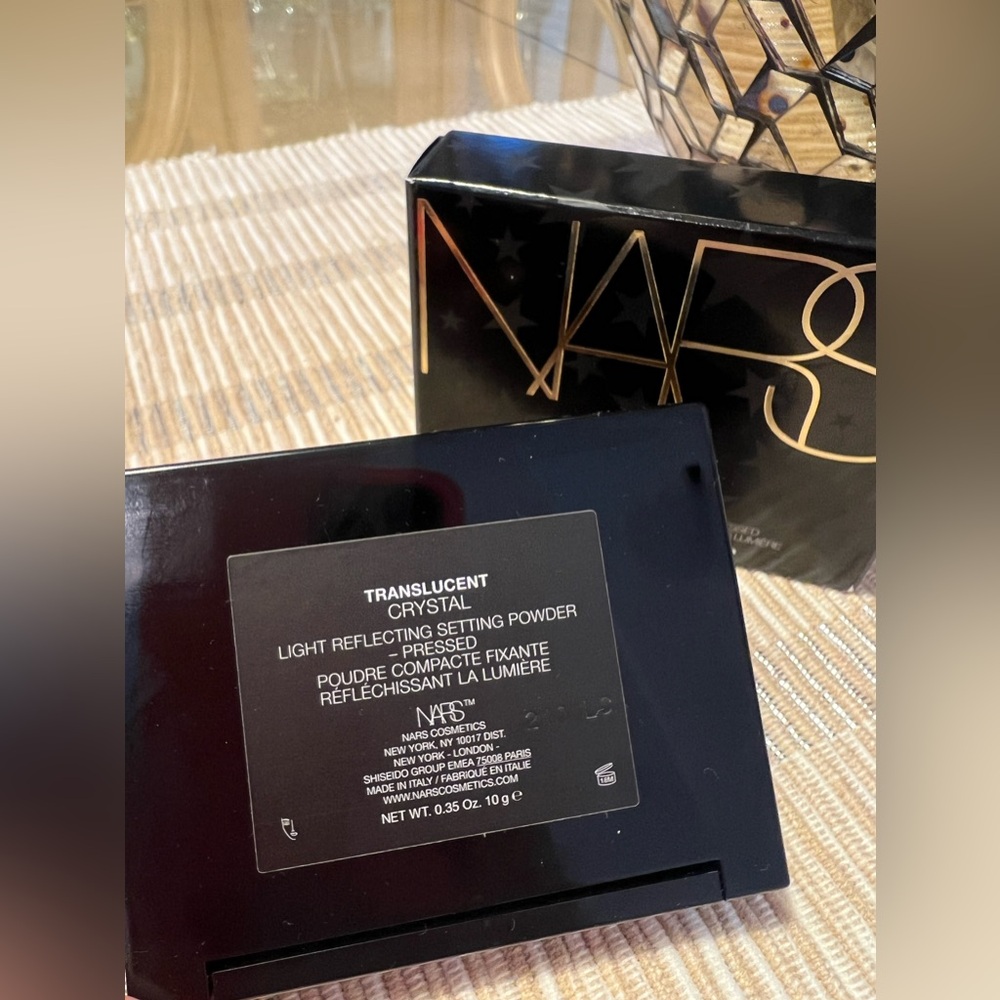-NARS Translucent Crystal Light Reflecting Setting Powder -Pressed. - Picture 4 of 4